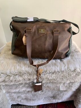 NWT Finley Mill Collection Origaudio Danville Weekender Duffel Bag Faux Leather
